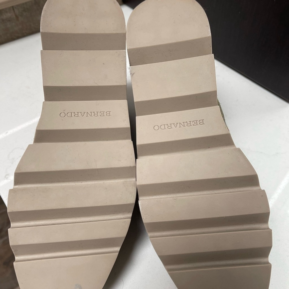 ANTHROPOLOGIE Bernardo Drea shearling Fur suede embroidered boots boho Sz 7.5 - Picture 7 of 14